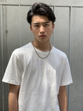 トルネード(TORNADO) アップバングツーブロックショート