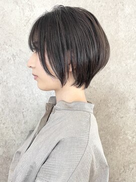 サンク 原宿 表参道(cinq) ショートパーマ黒髪ショートボブココアブラウンくびれショート