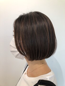 アドラーブル 万代店 (adorable) 20代30代40代★スタイリング簡単♪小顔見せ☆丸みショート