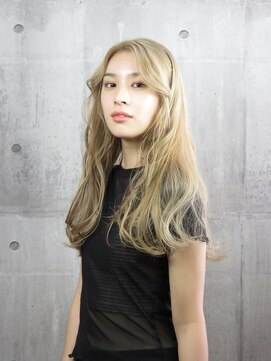 イルスティーロ(iLL_steeLo) ＜iLL_steeLo＞韓国風ハイトーンベージュ