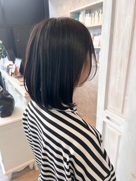 キャアリー(Caary) 福山人気Caary 顔周りカット内巻き切りっぱなしボブ20代30代40代