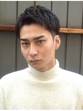 フリーク バーバーショップ 都島店(FREAK BARBER SHOP) アップバングツーブロック束感ショート