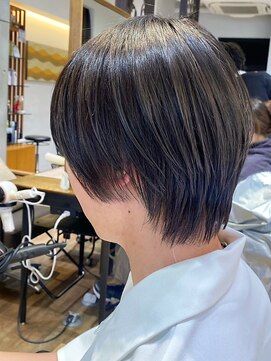 ヘアリゾート粋 新宿三丁目本店 《前地 麻衣》伸ばしかけソフトウルフ