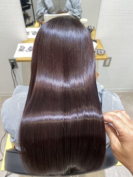 シェイプスサロン ハナレ 辻堂美容室(Shapes salon HANARE) 色落ちまで楽しめる暗め艶カラー