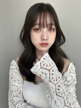 トリッカ シブヤ(TRICCA SHIBUYA) オリーブベージュ/暗髪/艶髪/レイヤーカット/トリートメント