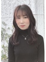 エミール(Emiile)&nbsp;くびれミディアム×ワインレッドカラー