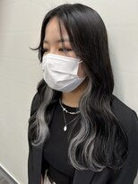 セブンルックスクレオ(7LOOKS creo) イヤリングカラーホワイトシルバー