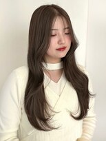 韓国ヘア/顔まわりレイヤー/透明感カラー/くすみベージュ◎