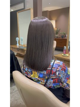 インビテーション 名古屋(invitation) 柔らかベージュ:佐藤