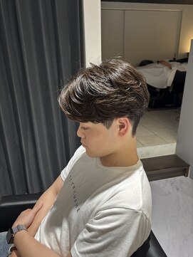 クール 大和八木駅前店(Coeur) 大和八木橿原メンズサロンフェザーパーマニュアンス