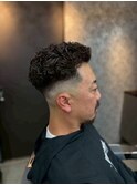 オールバックパーマ