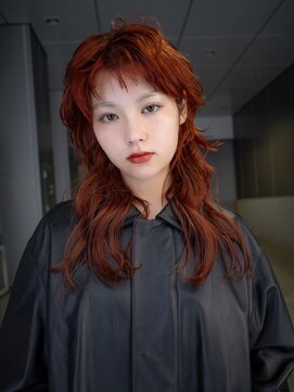 ギークス(GEEKS) 【GEEKS渋谷】ミディアムレイヤー/ウルフ/20代30代/ワンブリーチ