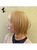 レイヤーボブ×ブロンド