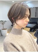 グレージュ/ハンサムショート/前髪なし/前下がりショート鎌倉