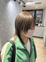 ルル(Lulu)&nbsp;ショートウルフミルクティーグレージュカラー