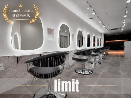 リミット 大宮(limit)の写真