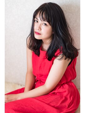 カータヘアルム(karta hair rum) 【karta】オトナ女性のための動きのある黒髪ミディアム