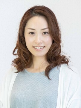 ヘアーアミューズ(HAIR AMUSE) オトナ女性の重軽ウェーブ★
