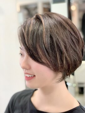 ヴェリーヘアメイク(VERY Hair Make) ショート