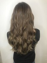 マーシュ(marshu)&nbsp;【marshu  OSAKA 辰己Style】透明感◎ミルクティーベージュ