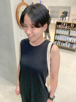 テトヘアー(teto hair)&nbsp;刈り上げショート、刈り上げ女子、ハンサムショート