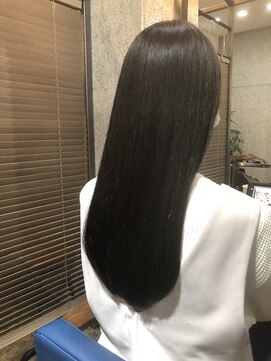 ガーディナ(Gardina) 髪質改善ストレート・ダークグレージュ