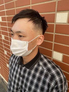 コワファースト 大分(COIFF1RST) ミドルフェードカット