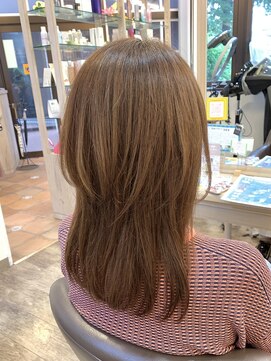 アルターリール(aL ter Rire) カール/セミディ/シアーカラー/姫カット/鎌取/福原遼華