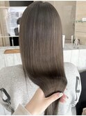 艶*ロンググレージュ