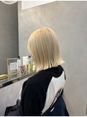 髪質改善＊ホワイトブロンド＊外ハネ切りっぱなしボブ＊美髪