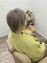 ヘアーアトリエ オー(hair atelier O) シルバー×グリーン