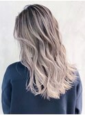ロングホワイトグレージュ韓国ヘア顔周りレイヤー_ba318311