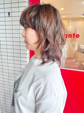 ヴォロンテ(volonte) ミディアムレイヤー/ソフトウルフ/ウルフパーマ
