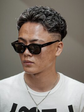 プロショップウェーブ(PRO SHOP WAVE) スペインカール/プードルパーマ/メンズパーマ/ニュアンスパーマ