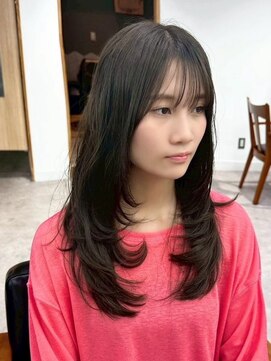 ネオリーブ クーロ(Neolive curro) 小顔ハッシュレイヤー×ナチュラル暗めカラーブラウン[縮毛矯正]