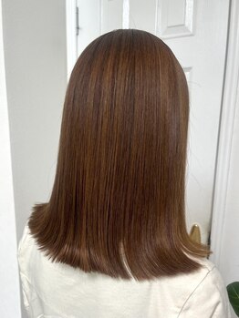 アンテナリンクス (ANTENA LINKS)の写真/柔らかく自然な仕上がり♪ダメージを抑えた艶やかストレートヘアに。［東岡崎］