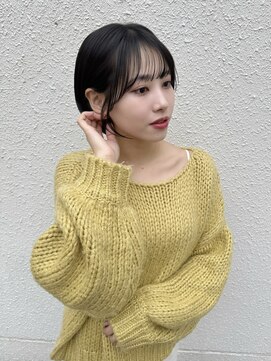 リタ(Lita) ショートボブ/顔まわりカット