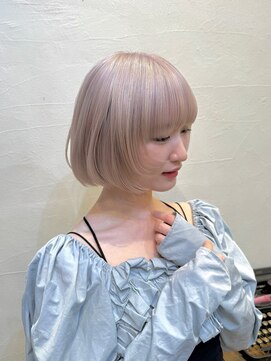 ユニカパルク 吉祥寺(unica Parc) ホワイトカラー×レイヤーボブ