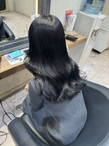 ケンジ 横須賀中央(KENJE)&nbsp;横須賀ブルーブラック艶髪
