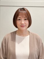 ビーワールド(B WORLD) 【藤枝】丸みシルエットの大人ショートボブ