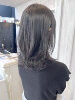キャアリー(Caary)&nbsp;福山人気20代30代透明感グレージュカラー髪質改善ストレート美髪