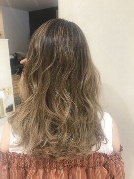 アヴァンス 深井店(AVANCE.) バレイヤージュ×ベージュ×透明感