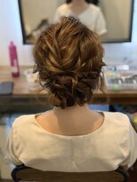 プログレス 武蔵藤沢店(PROGRESS)&nbsp;女の子らしさ全開のシニヨンスタイル