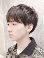 サルビア(Salvia) 〈サルビア山形〉束感ツーブロックマッシュ