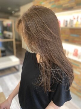 リコ エスト 上野店(lico est) ウォームベージュ_ハイライト_ロングレイヤー_ニュアンスカラー