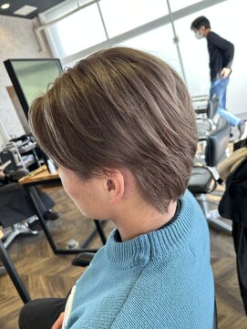 ステレオ ヘアデザイン 安城店(STEREO HAIR DESIGN) ショート×ハイトーン