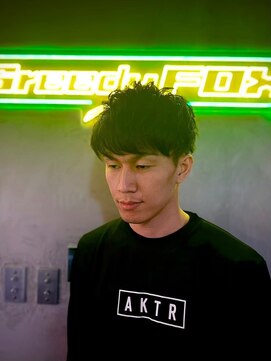 グリーディーフォックス 三軒茶屋(GreedyFOX) 波巻き/マッシュパーマ/ウルフ/ハイライト<理容室>三軒茶屋