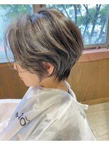 ニーゼロゼロナナ(2007)&nbsp;ショートボブ