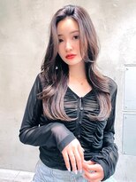 銀座　cheri透明感グレージュ×くびれレイヤー