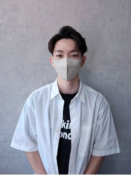 セブンルックス(7LOOKS) 【アキスタ】毛流れパーマ